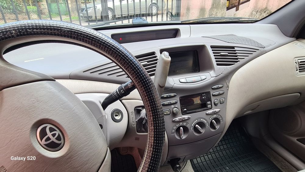 Toyota prius 1.5 hybrid