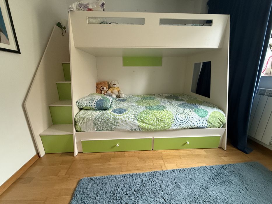 Vand pat supraetajat in stare buna -Bucuresti, sector 3