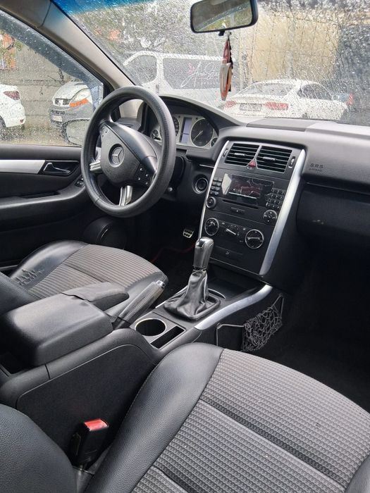 Vand Mercedes B180 Citiți cu atentie anuntul!!