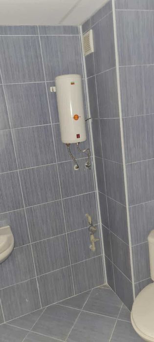 под наем 40кв.м. / партер/ в  Банско от собственик -офис/магазин/салон