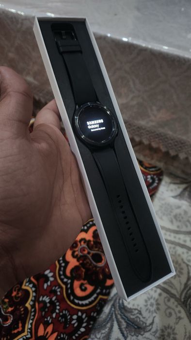 Galaxy watch 4. 64Gb