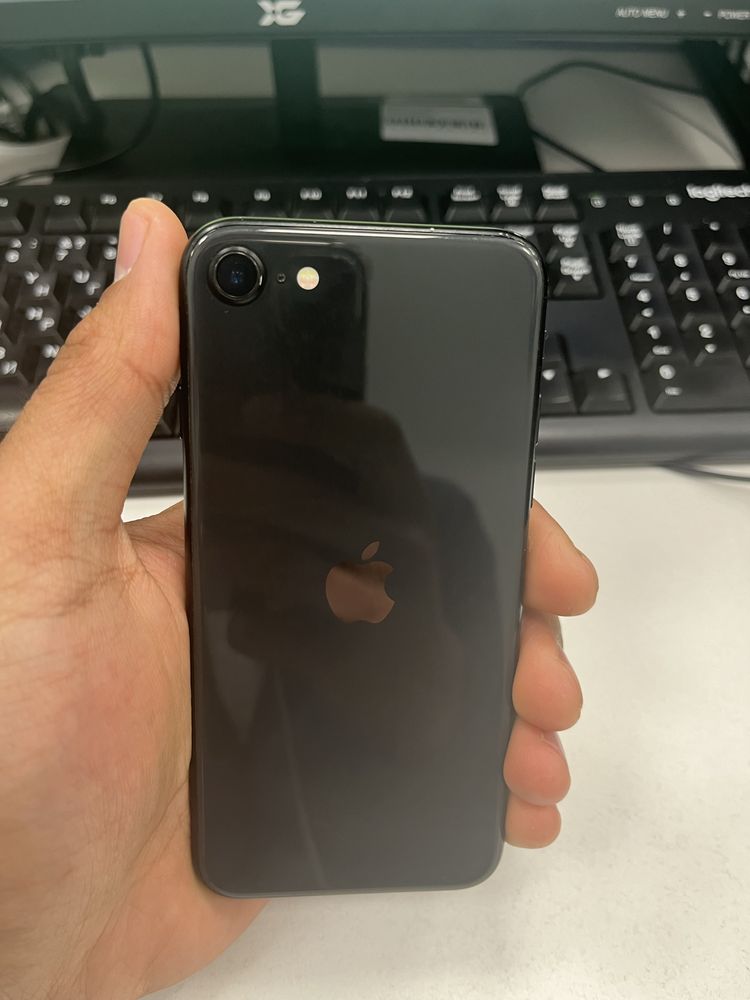 Айфон se 2020 / iphone se 2020