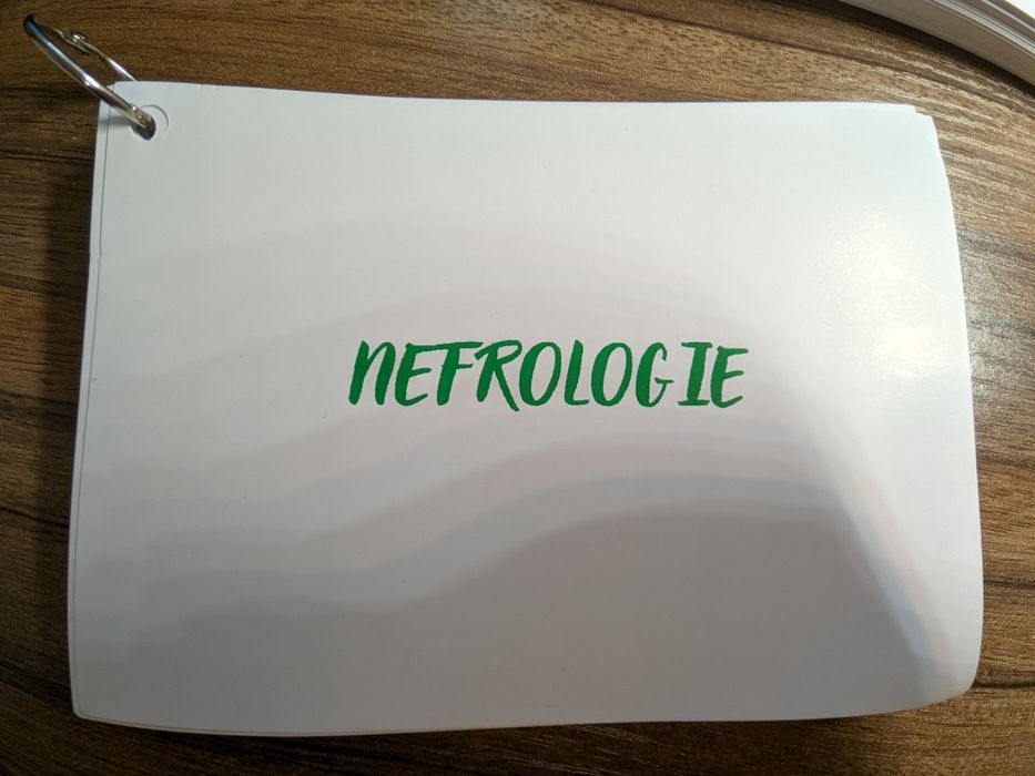 Vând flashcarduri nefrologie