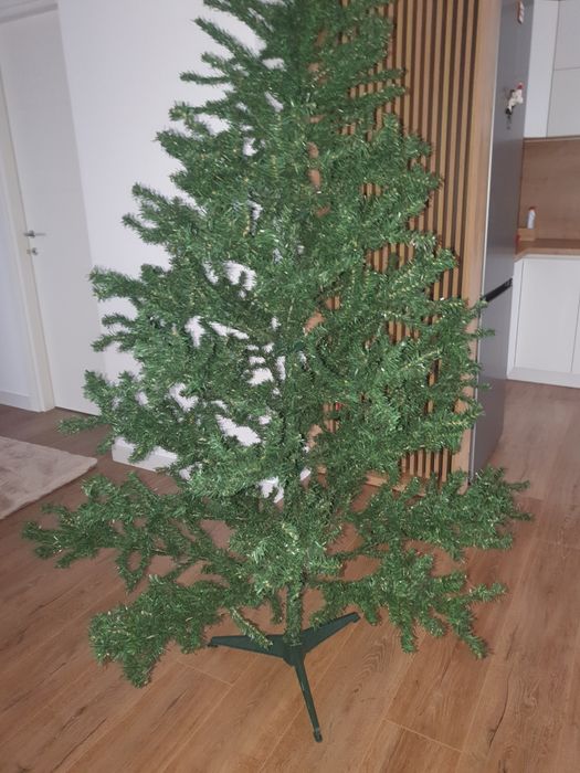 Vand brad artifical pentru Craciun - super oferta !