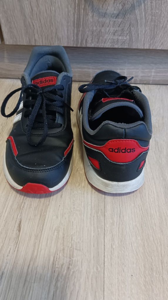 Дамски маратонки Adidas
