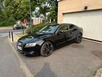 Audi a5 coupe 2.7D