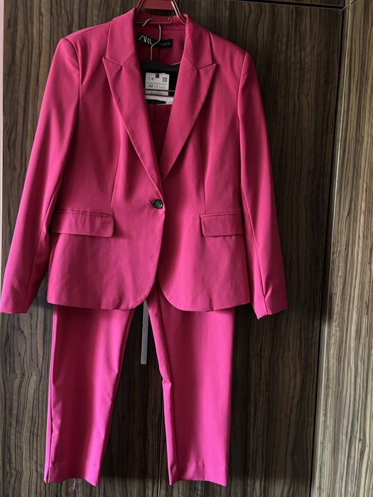 Сако и панталон Зара.Ново!
