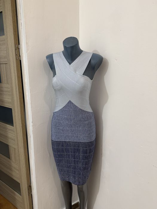 Дамски рокли размер S