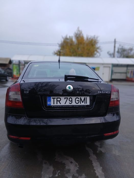 Skoda Octavia 2
Motor 1.6 tdi
Euro 5
Cutie automata DSG 
K