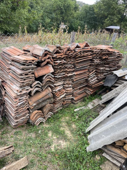 Tigla de vanza aproximativ 500 bucati