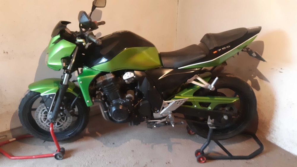 Vand kawasaki z750