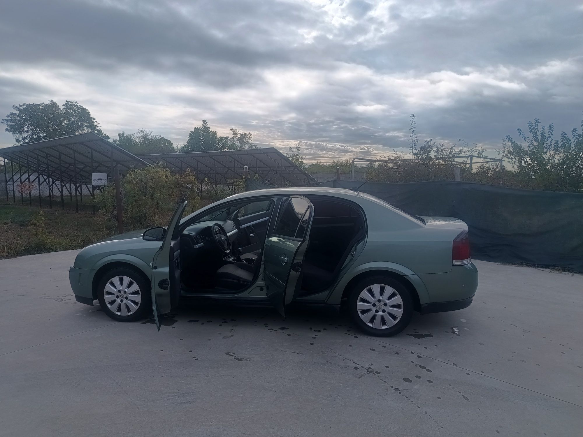 Opel Vectra C 1.9 Tdi 150 cp
