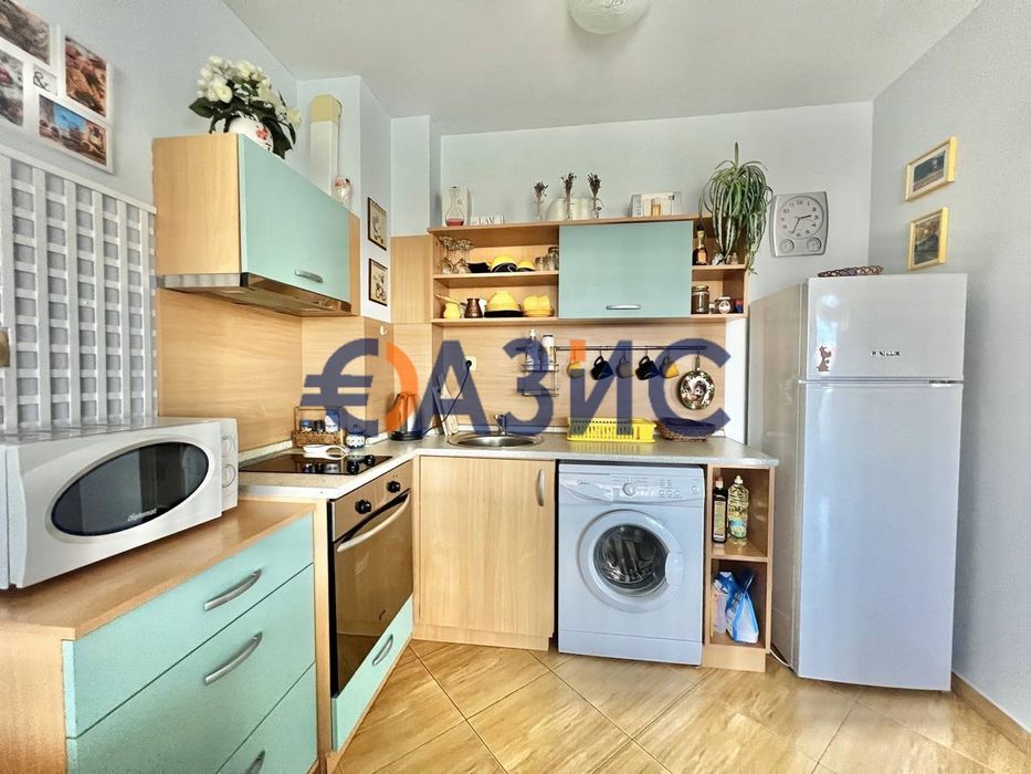 Продава се Двустаен апартамент в к.к. Слънчев бряг - 102 кв.м за 736 €/кв.м - Снимка #5