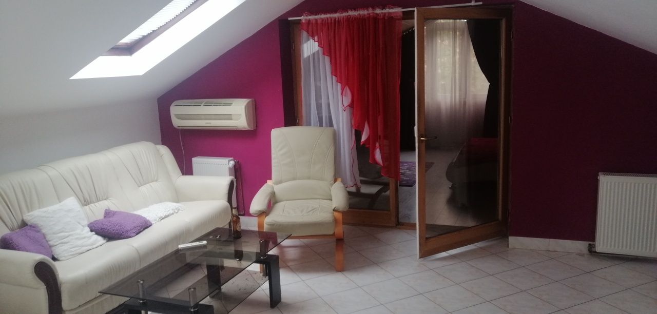 Apartament de închiriat