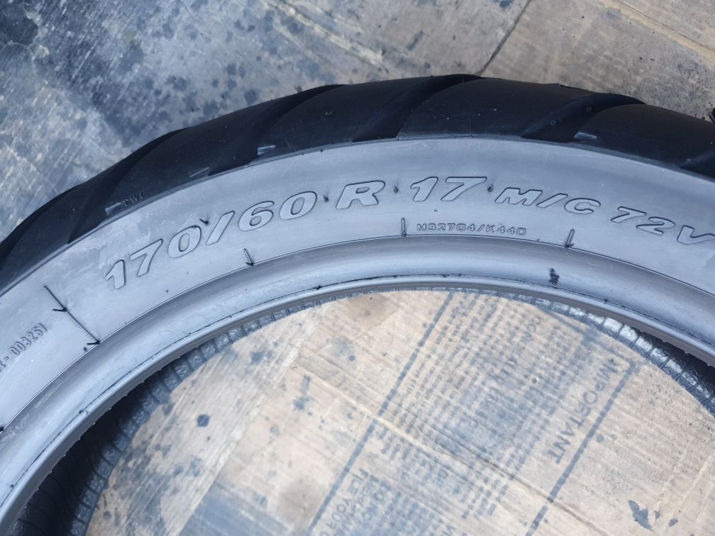 Anvelopa Moto Pirelli 170/60 R17 impecabilă DOT 0823.