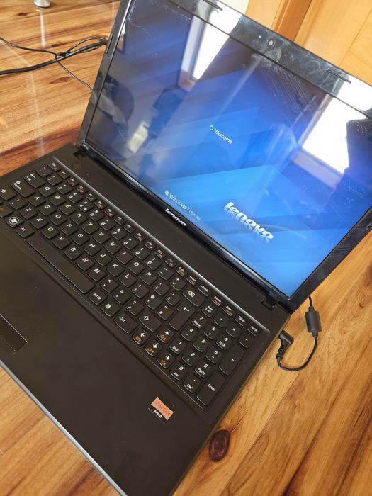 Laptop Lenovo g585