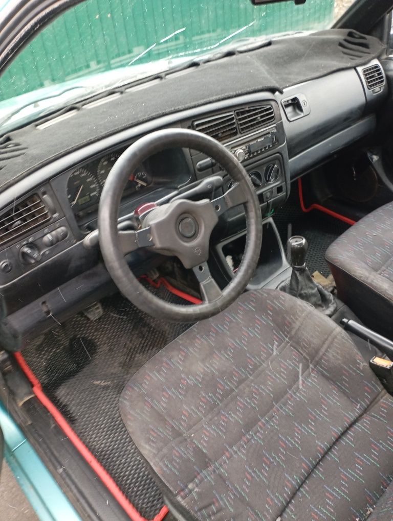 Продам гольф 3 1.6