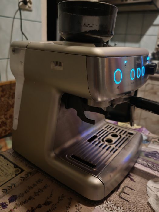 Aparat de cafea/Espressor Breville Barista Max