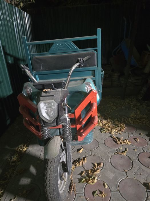 Мотороллер электрический