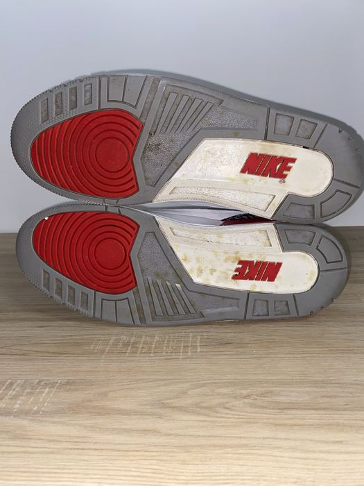 Jordan 3 Fire Red