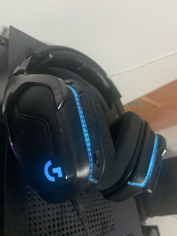 Vand casti logitech g935 URGENT!