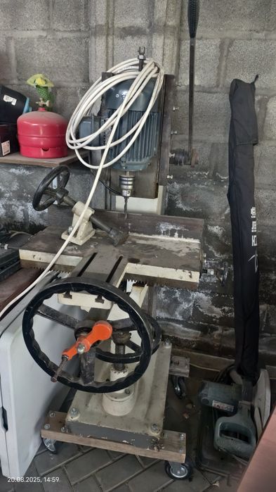 Сверлильный станок