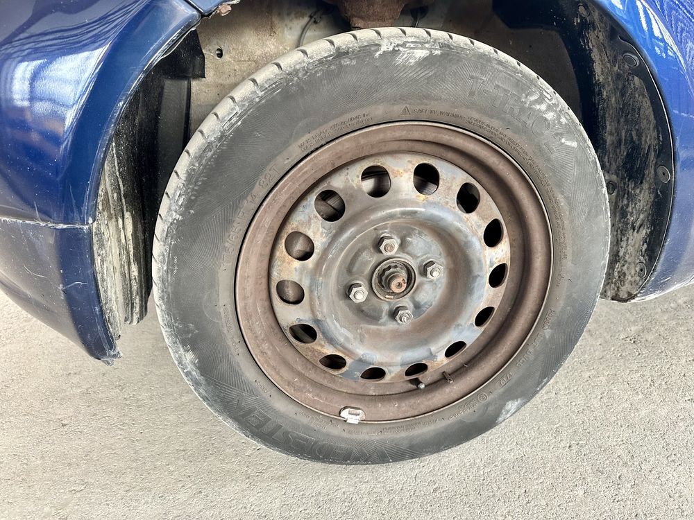 Използвани 4 бр. летни гуми 175/65 R14