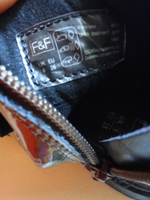 Încaltaminte fetița mărime 26