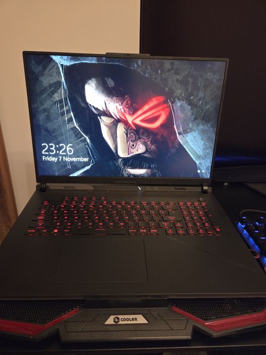 Laptop Asus ROG Strix SCAR G18, RTX4080, i9-13980HX, 32GB RAM - ca nou