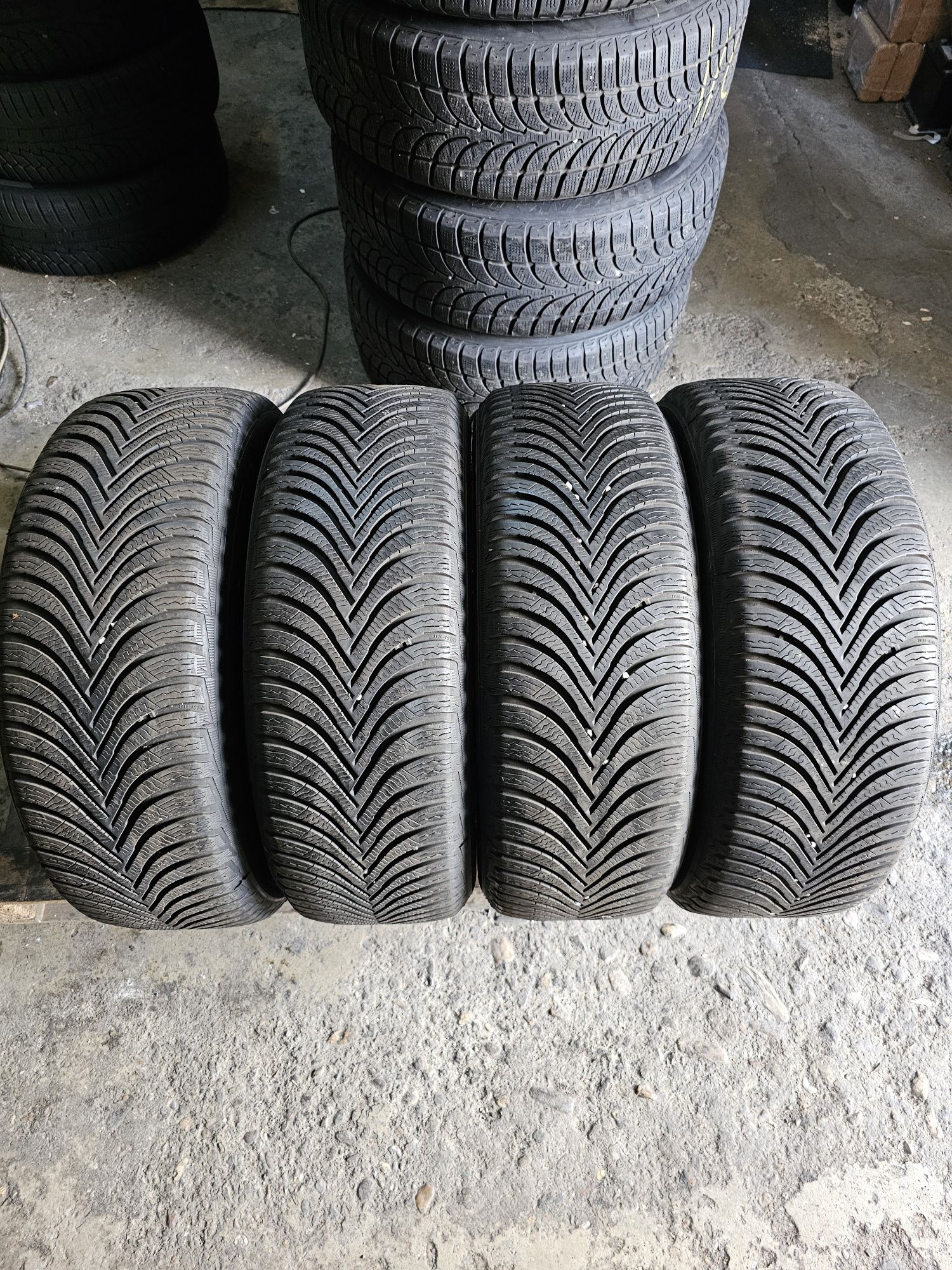 4 jante 5x110 cu anvelope iarna 205 55 16 Michelin 7mm