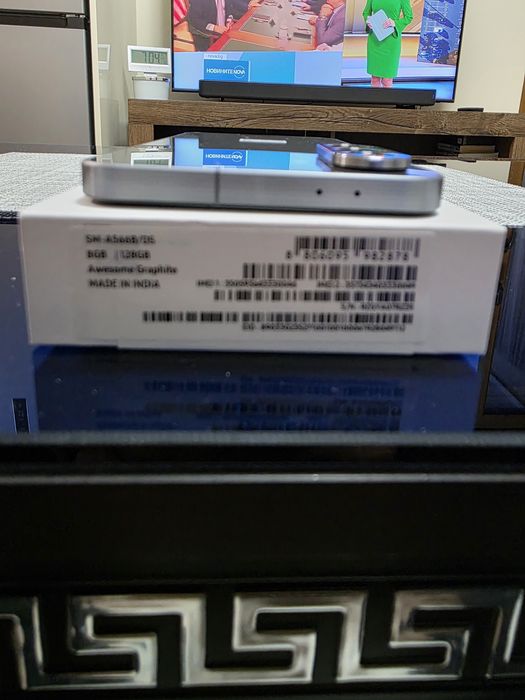 SAMSUNG  A 56 Чисто нов