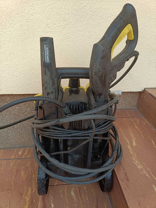 Vând Karcher k5 puțin utilizat
