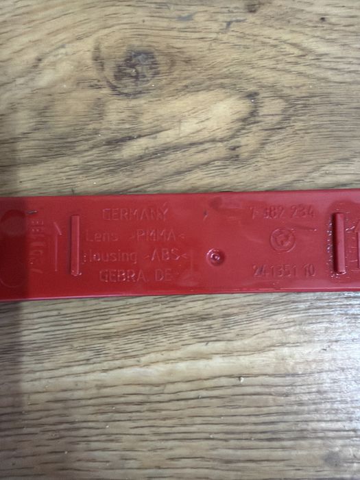 Catdioptru bara spate dreapta Cod: 241351 10