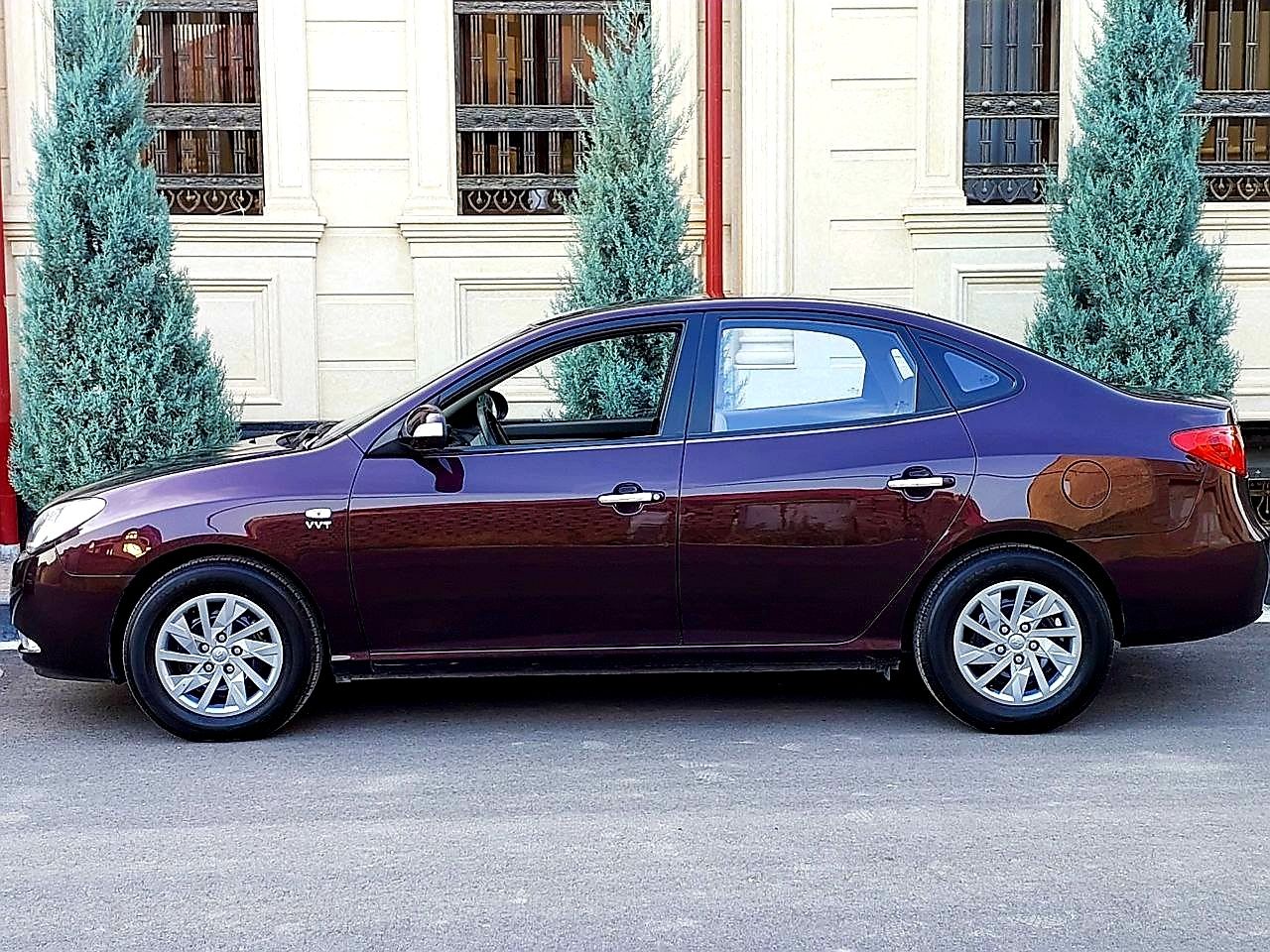 Hundai avante 2009 yurgani 70 000 km holati alo