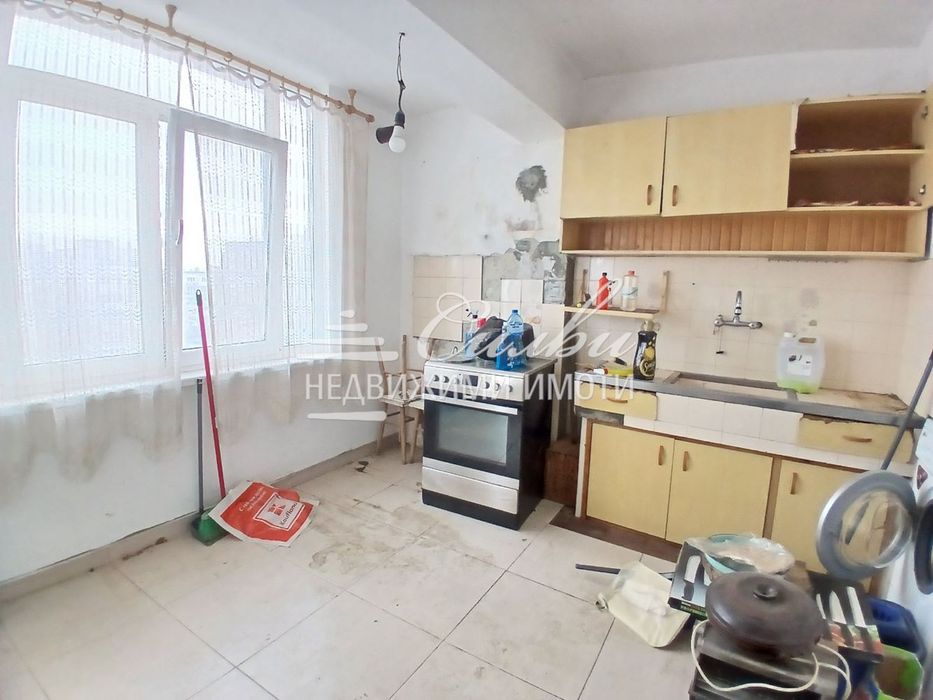 Продава се Двустаен апартамент в Шумен, Добруджански - 64 кв.м за 1315 €/кв.м - Снимка #5