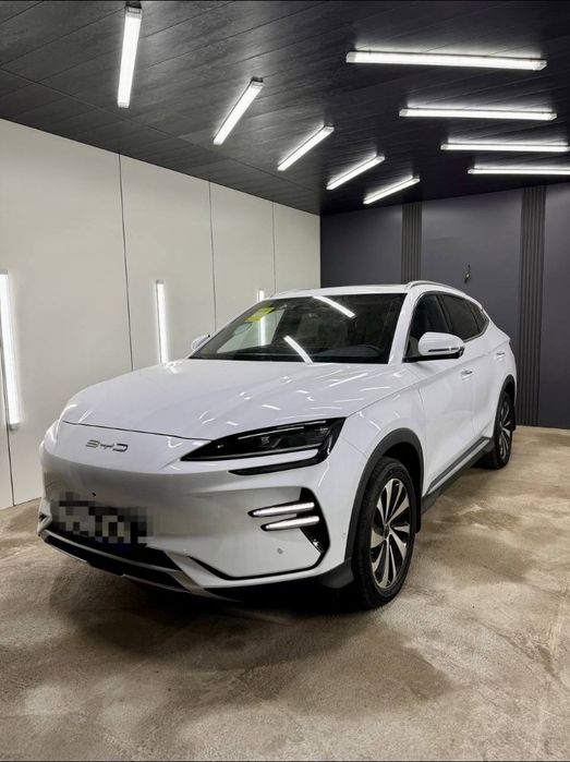 Продажа машина BYD song plus chempion 605