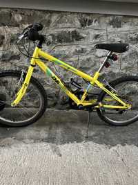 Bicicleta copii DHS 6-8 ani