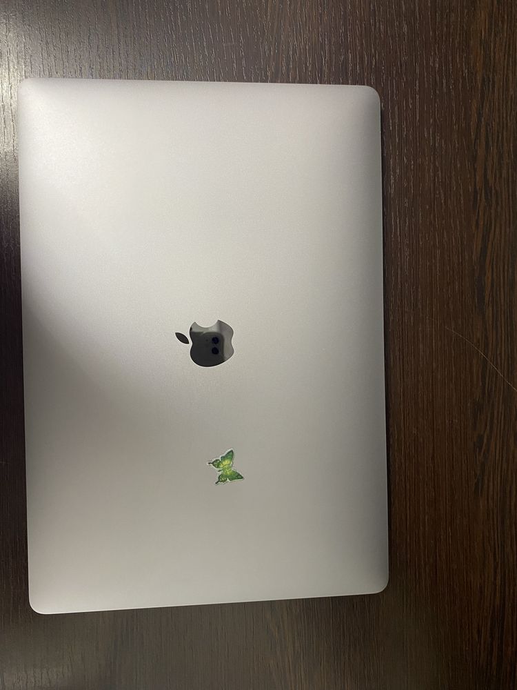 MacBook Pro i9  2019