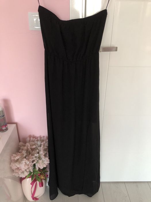 Черна рокля с цепка H&M