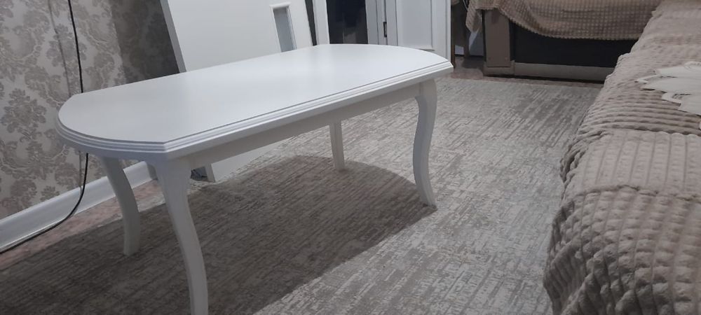 Столик журнальный