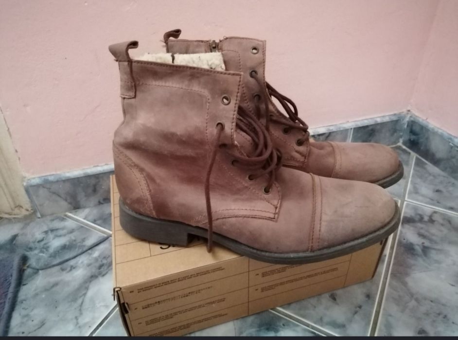Vand ghete din piele naturala