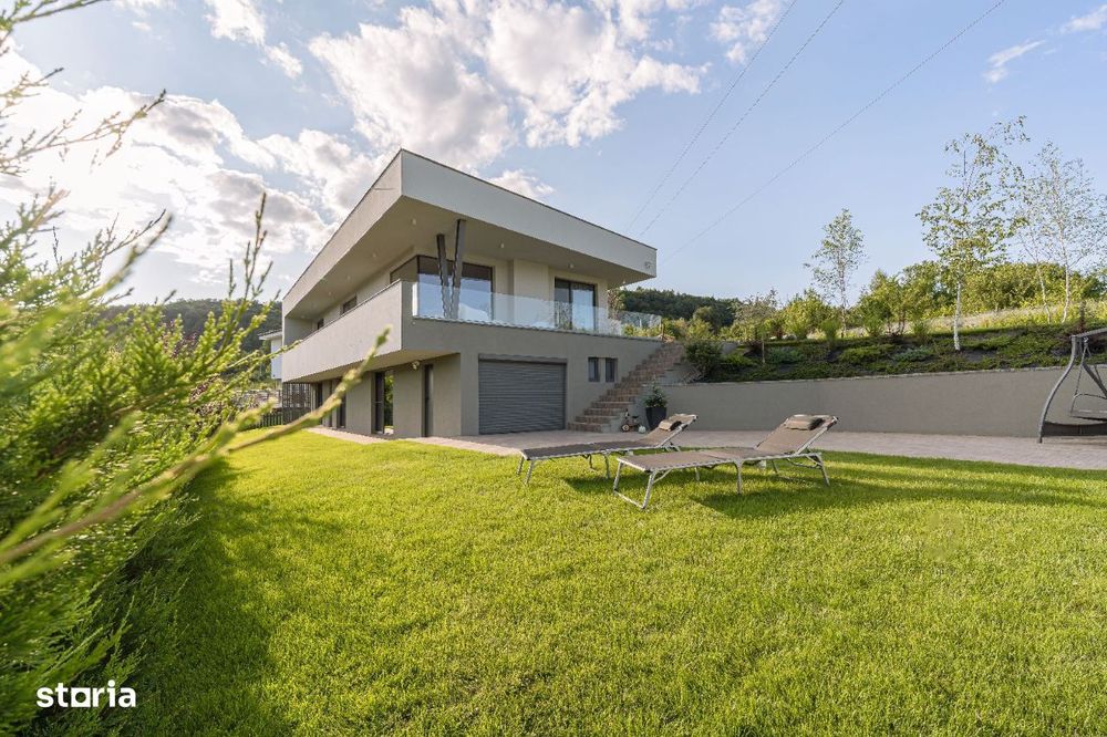 Propietar Vând Casa în Feleacu cu un peisaj natural superb.!