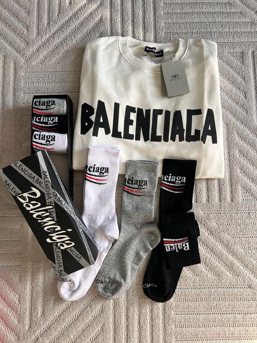 Аранжирахме Блузи и чорапи високо качество