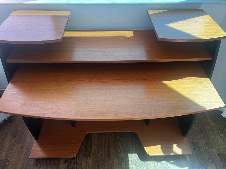 Birou, stare buna pe roţi