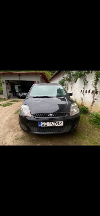 Vând Ford fiesta 1.4 TDI an de fabricație 2008