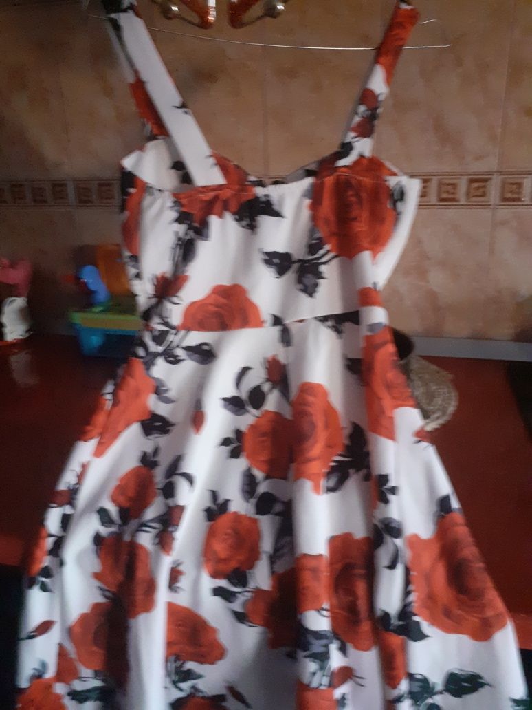 Rochie superba mărime  mica