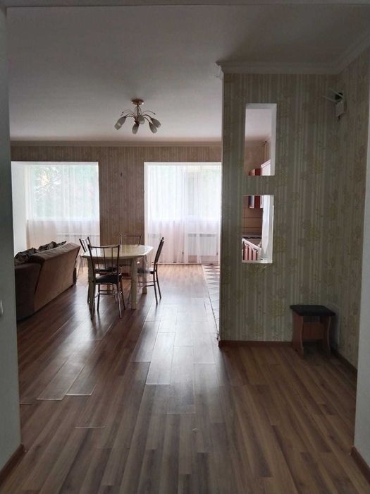 Батыс 1. Продаётся 2 комн.кв.  90 кв.м. Ж.К. Саулет Курылыс.