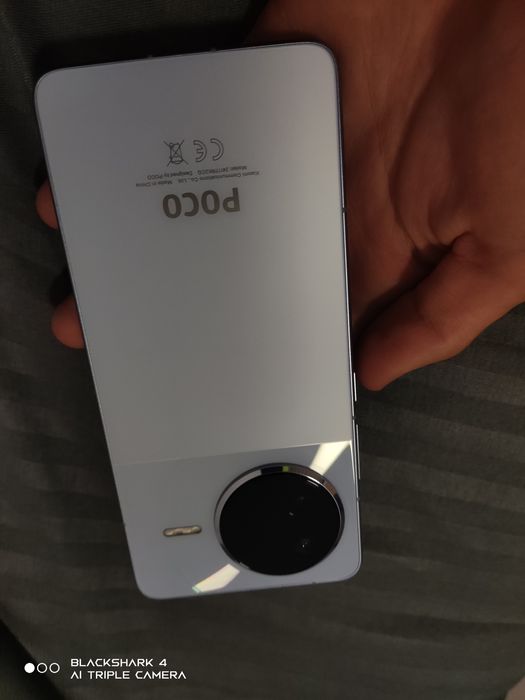 Vand Xiaomi Poco F7 pro Impecabil