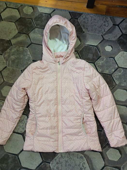 Куртка на девочку на 12-13 лет