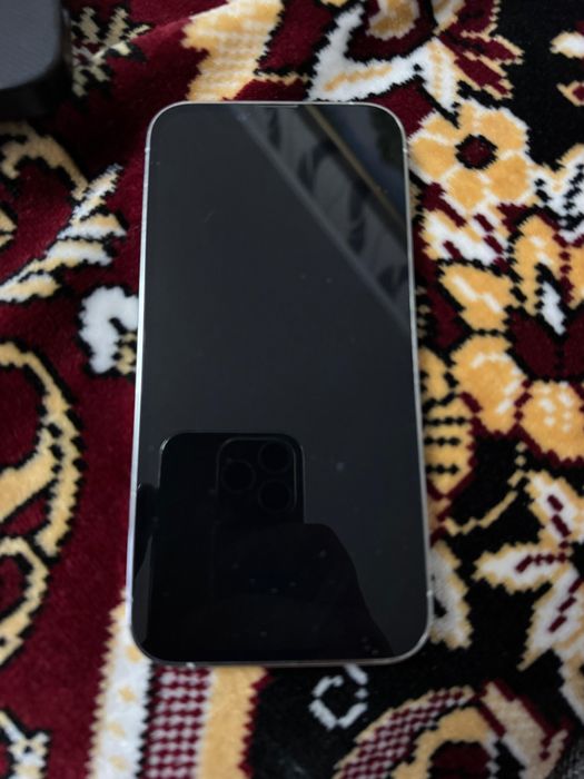 Продам iphone 13 pro 256 gb